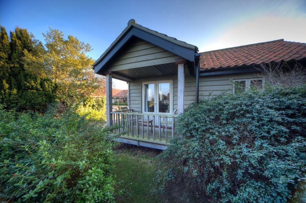 Titchwell Manor Hotel Exterior photo