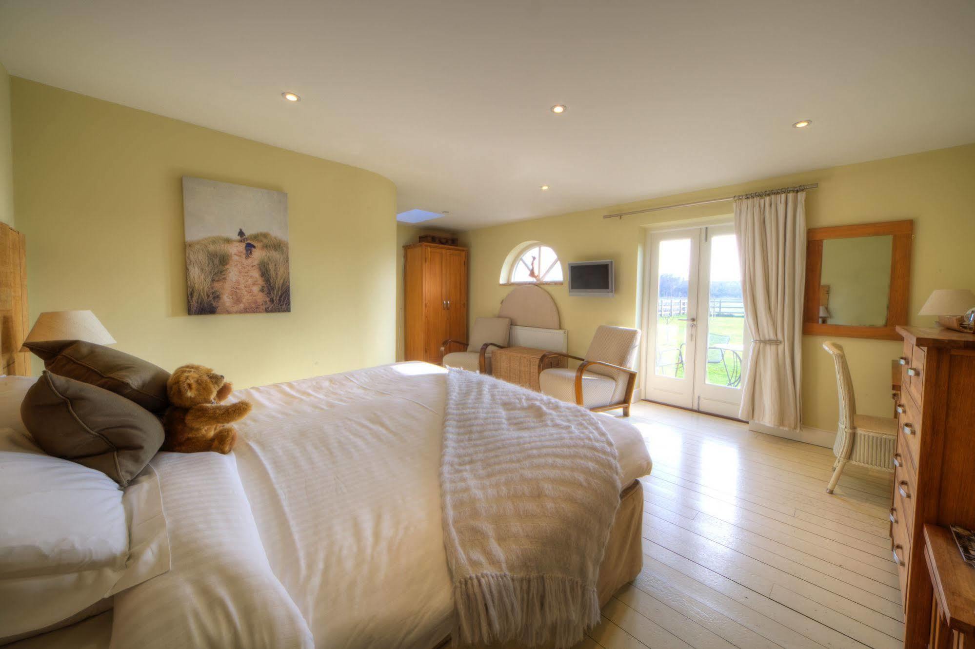Titchwell Manor Hotel Exterior photo